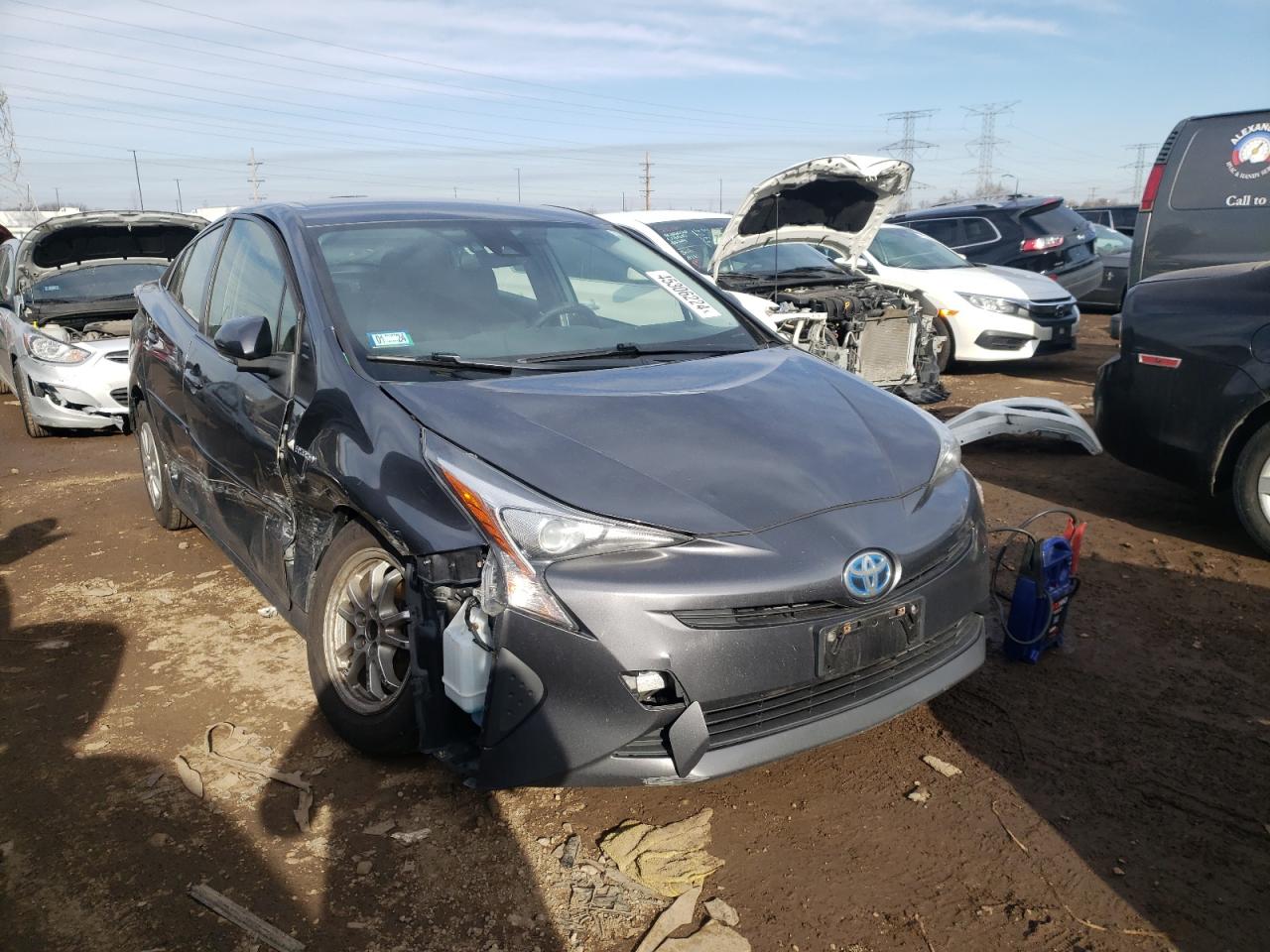 Photo 3 VIN: JTDKBRFU4H3031716 - TOYOTA PRIUS 