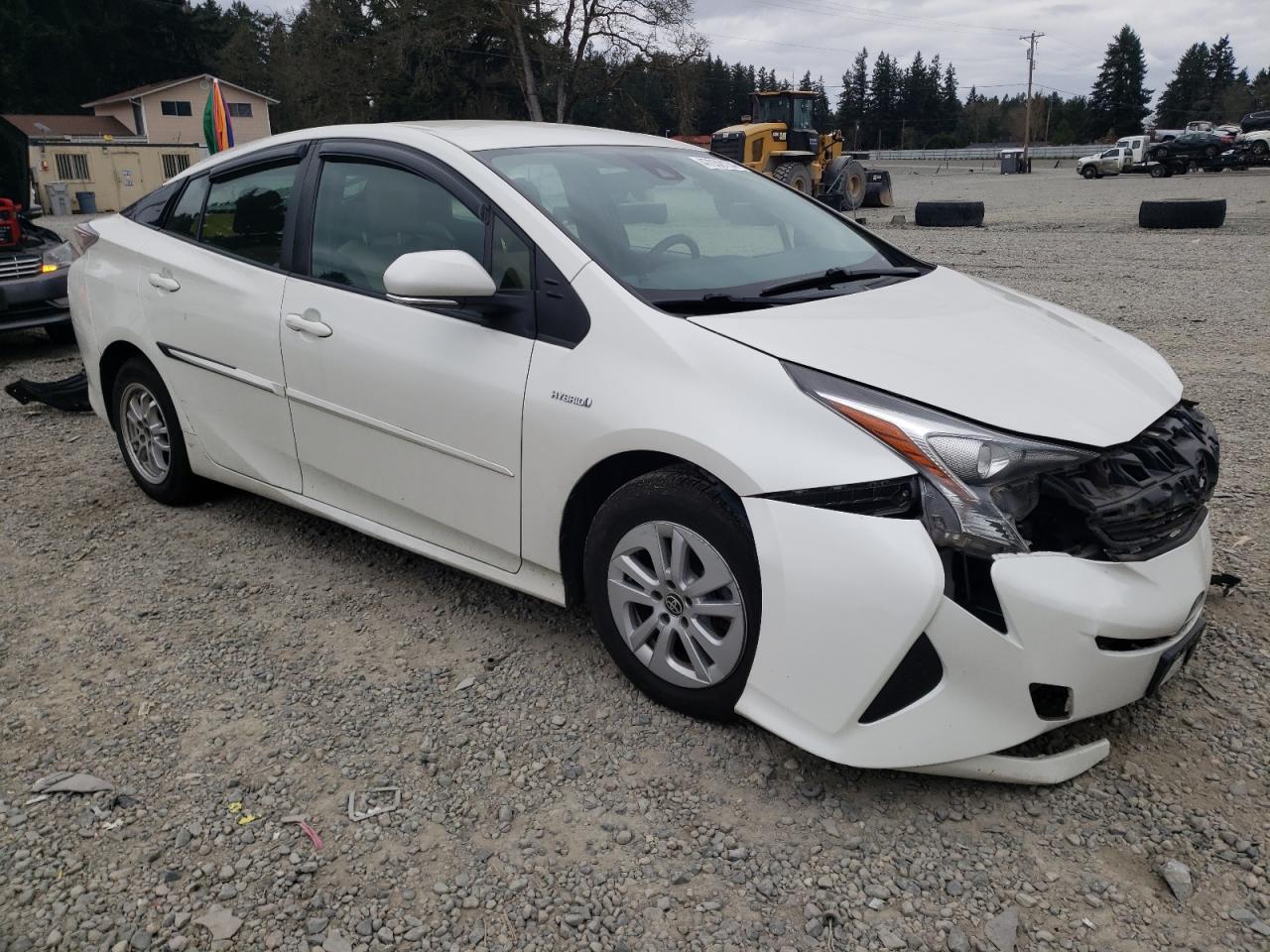 Photo 3 VIN: JTDKBRFU4H3034129 - TOYOTA PRIUS 