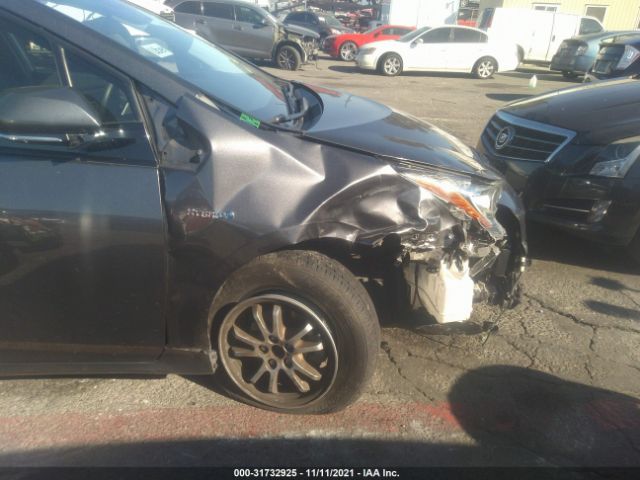 Photo 5 VIN: JTDKBRFU4J3075205 - TOYOTA PRIUS 