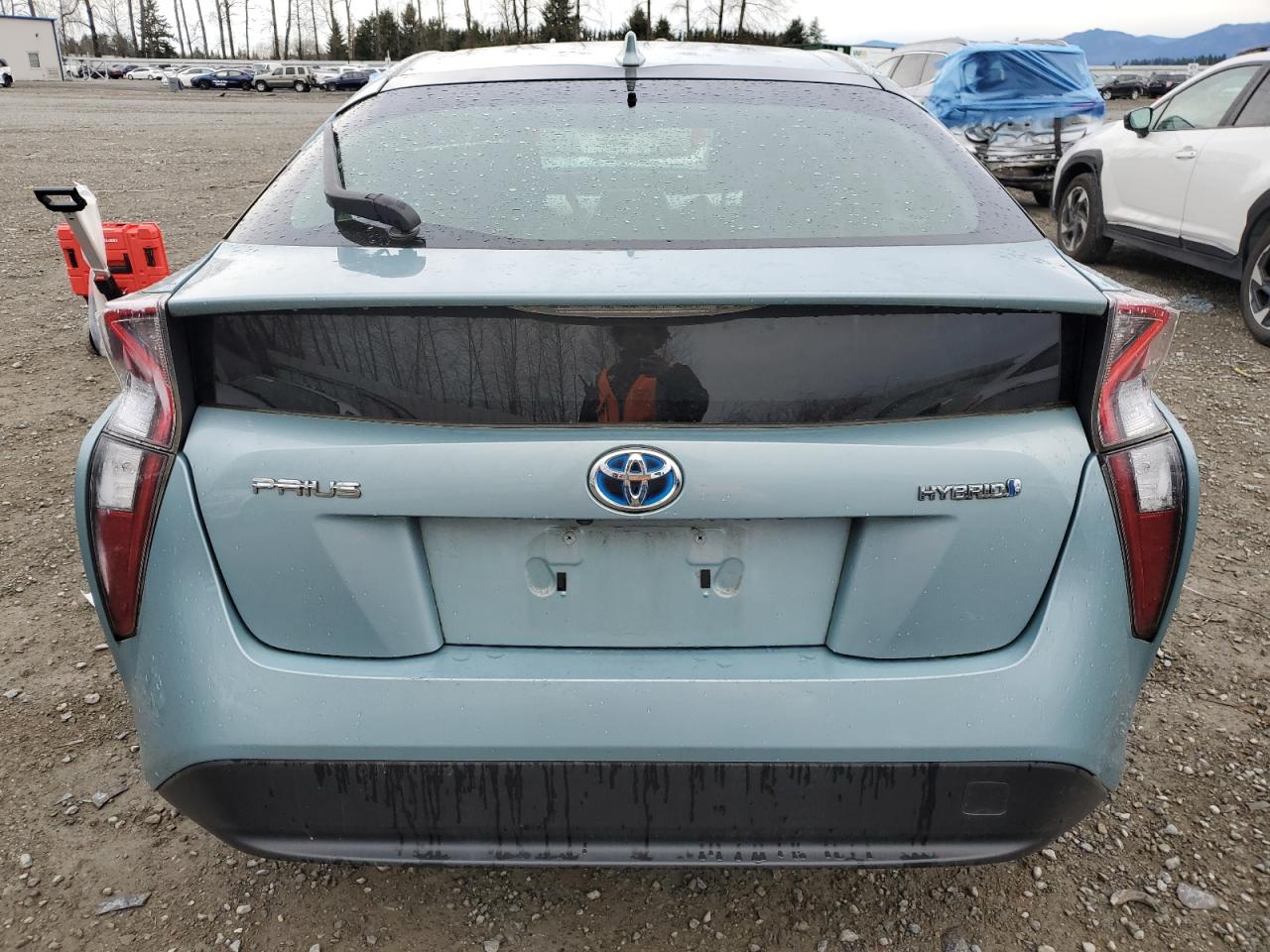 Photo 5 VIN: JTDKBRFU5G3000991 - TOYOTA PRIUS 