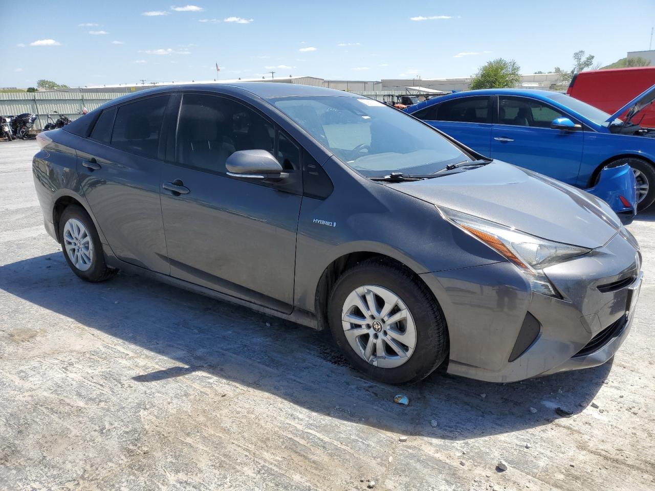 Photo 3 VIN: JTDKBRFU5H3036889 - TOYOTA PRIUS 