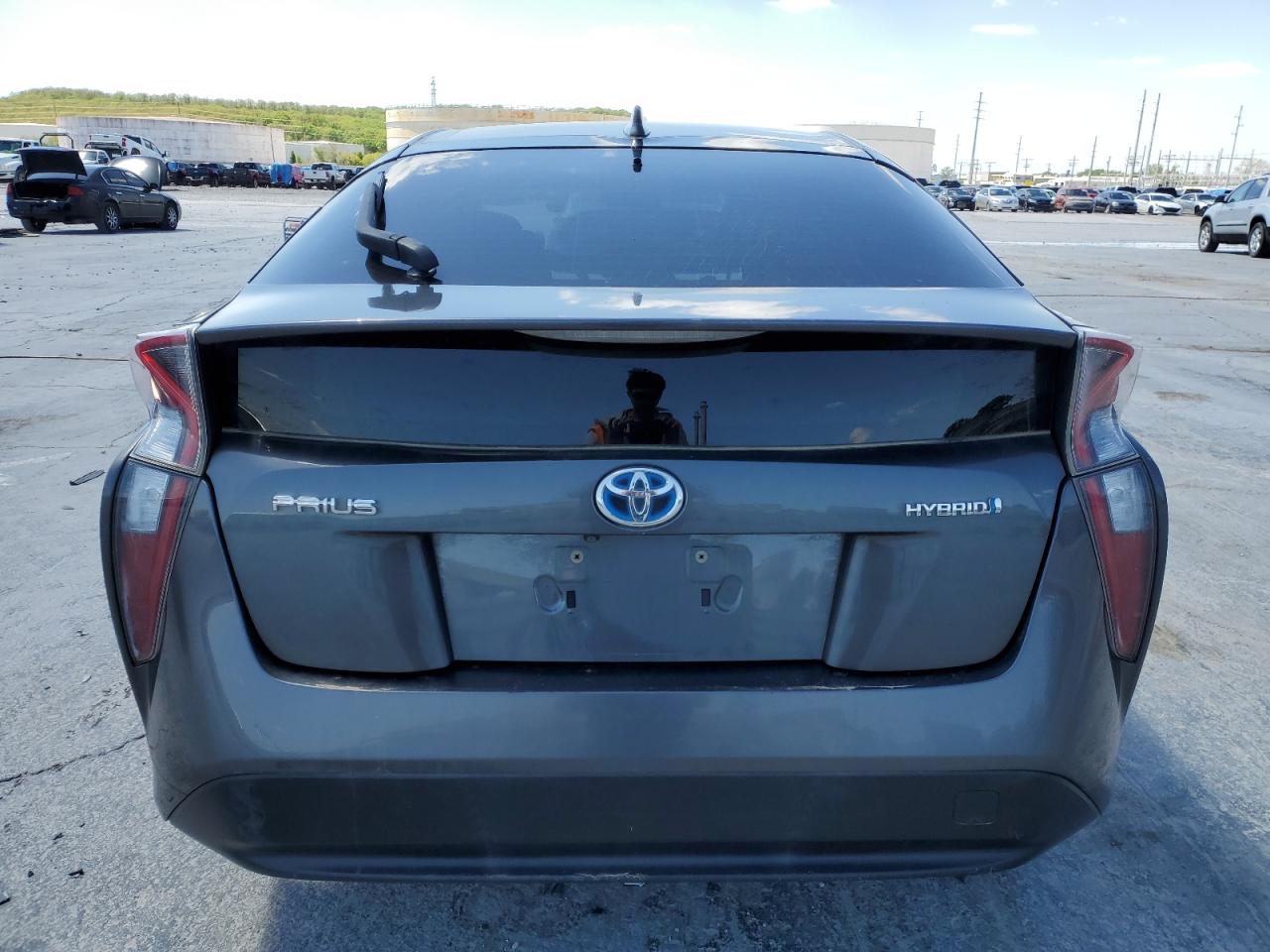 Photo 5 VIN: JTDKBRFU5H3036889 - TOYOTA PRIUS 