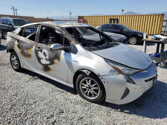 Photo 3 VIN: JTDKBRFU5J3068411 - TOYOTA PRIUS 