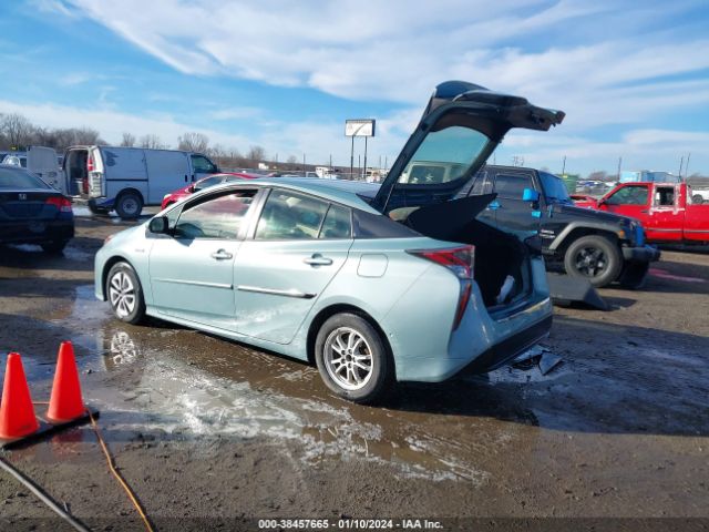 Photo 2 VIN: JTDKBRFU5J3071129 - TOYOTA PRIUS 