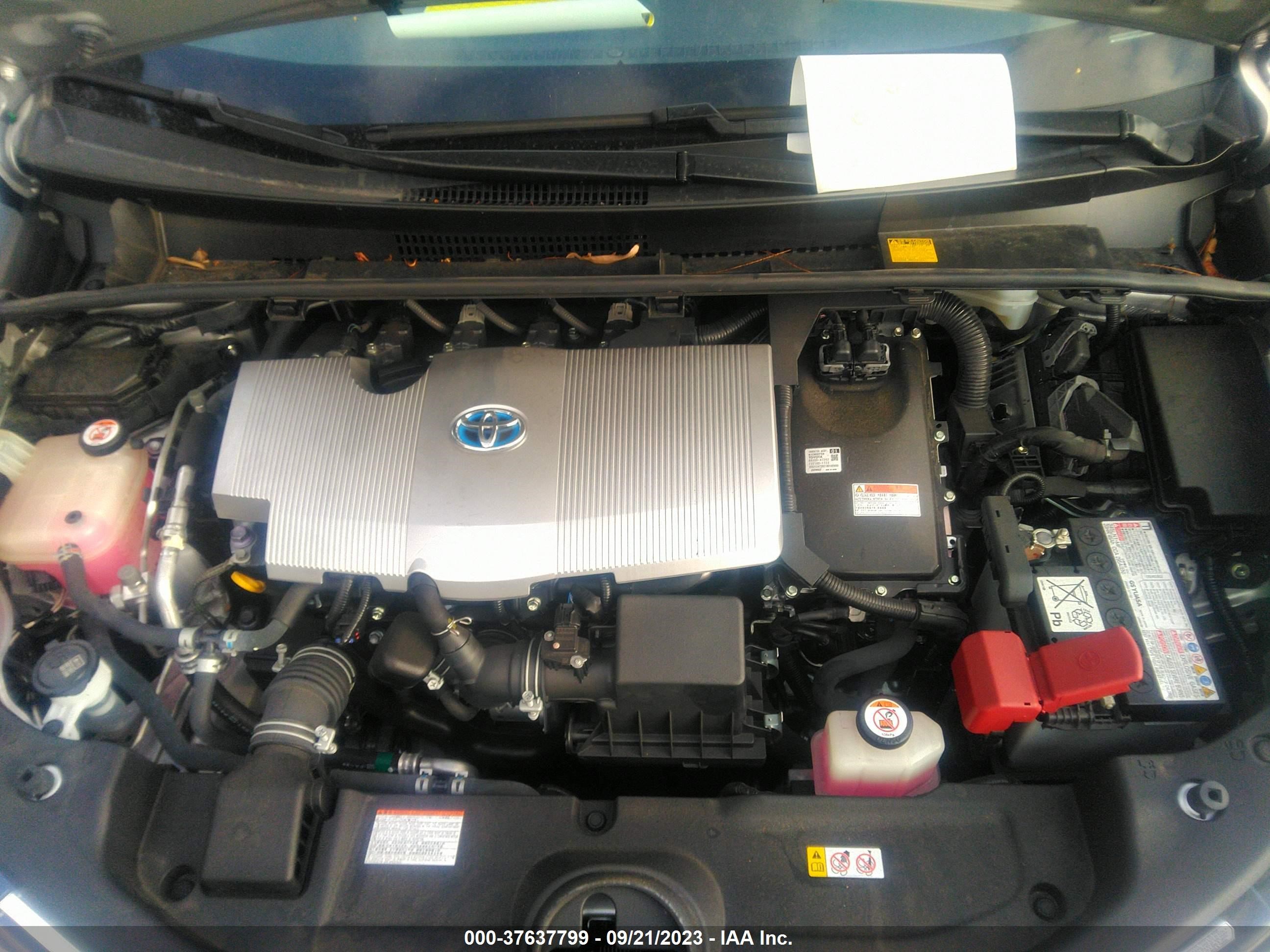 Photo 9 VIN: JTDKBRFU5J3600479 - TOYOTA PRIUS 