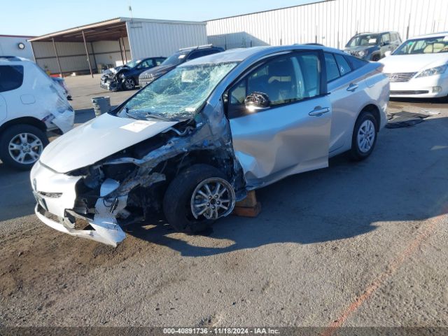 Photo 1 VIN: JTDKBRFU6G3002586 - TOYOTA PRIUS 