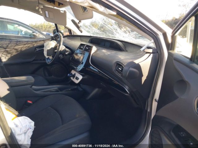 Photo 4 VIN: JTDKBRFU6G3002586 - TOYOTA PRIUS 