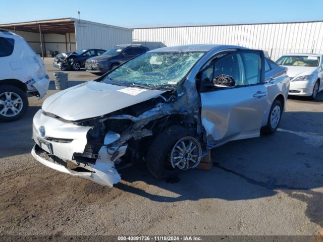 Photo 5 VIN: JTDKBRFU6G3002586 - TOYOTA PRIUS 