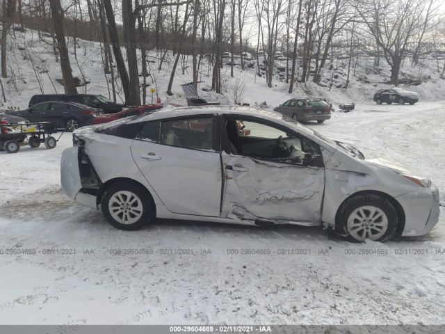 Photo 5 VIN: JTDKBRFU6G3004340 - TOYOTA PRIUS 