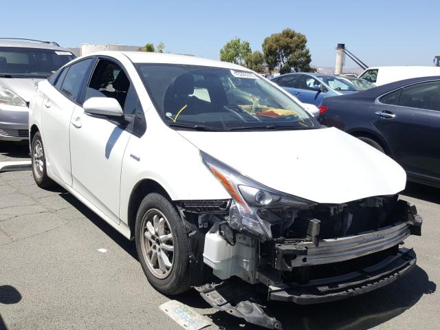 Photo 8 VIN: JTDKBRFU6G3017671 - TOYOTA PRIUS 