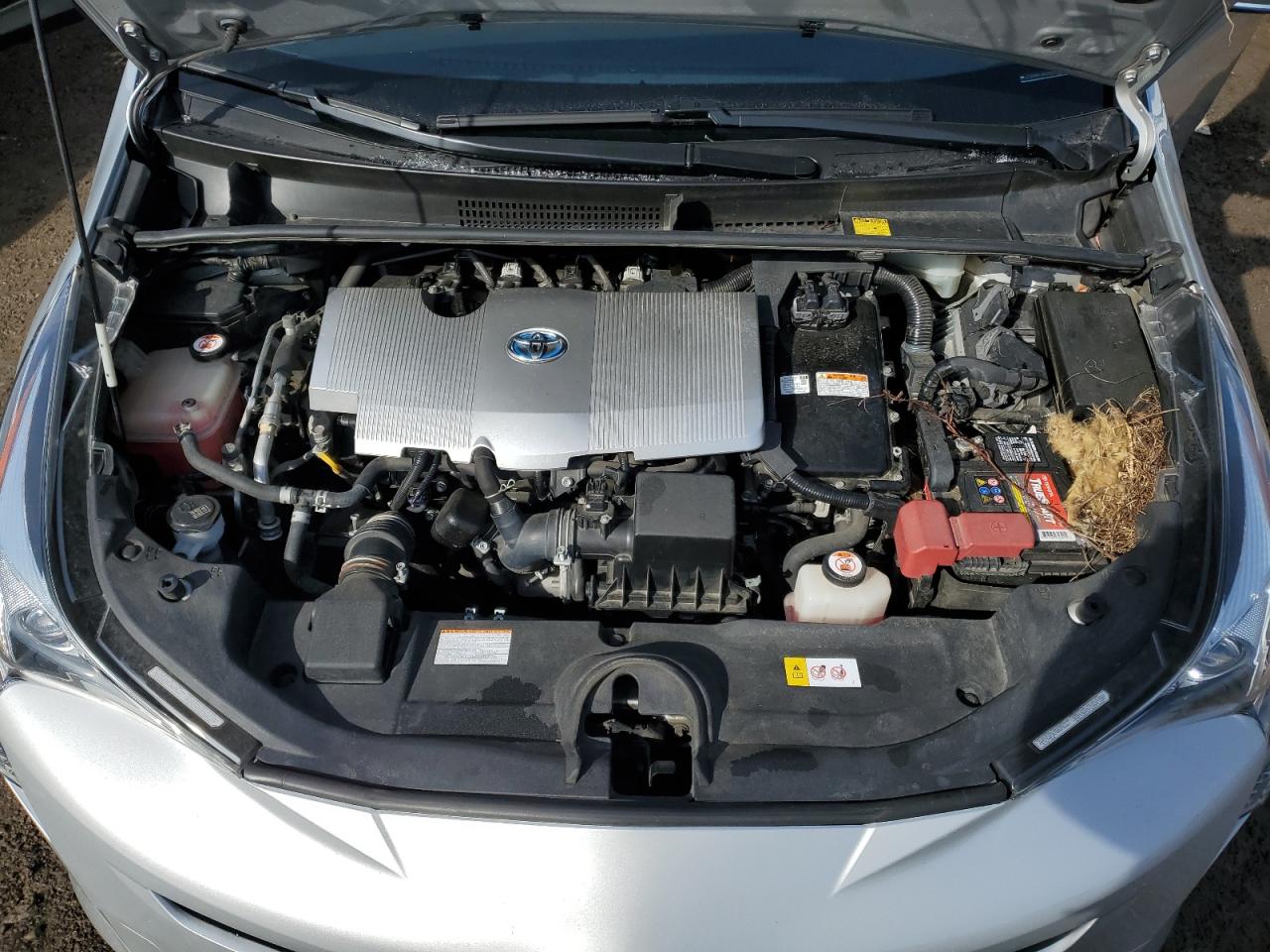 Photo 11 VIN: JTDKBRFU6G3022370 - TOYOTA PRIUS 