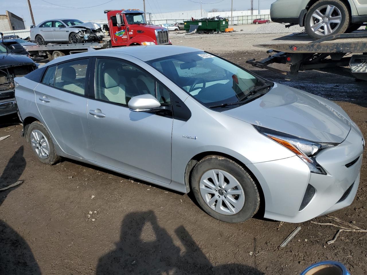 Photo 3 VIN: JTDKBRFU6G3022370 - TOYOTA PRIUS 