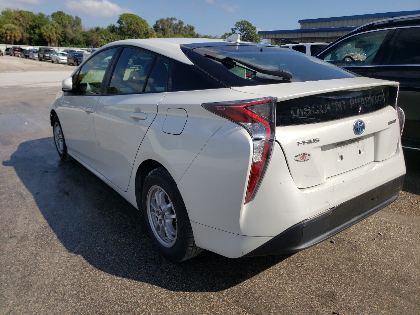 Photo 2 VIN: JTDKBRFU6G3022630 - TOYOTA PRIUS 