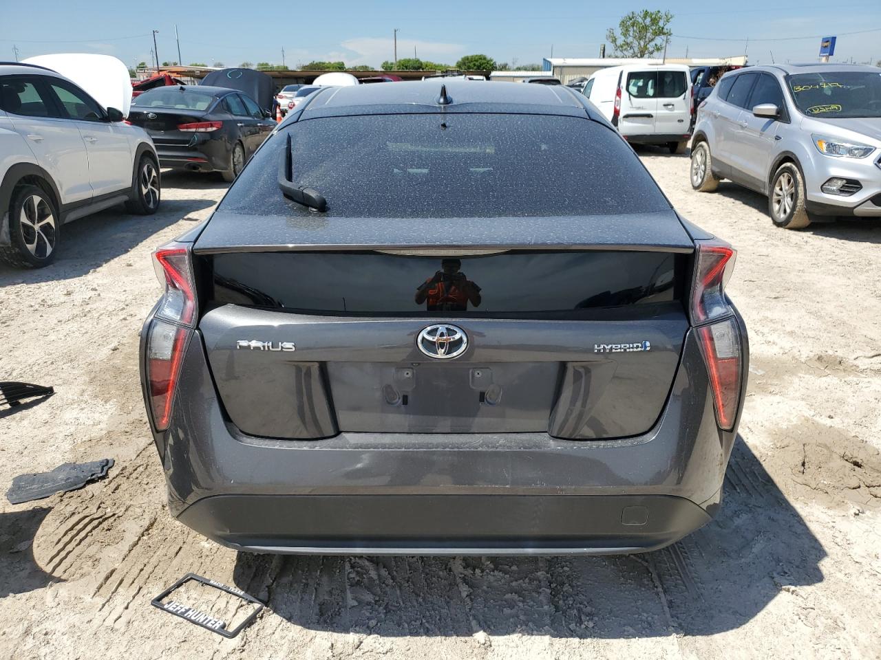 Photo 5 VIN: JTDKBRFU6G3022711 - TOYOTA PRIUS 