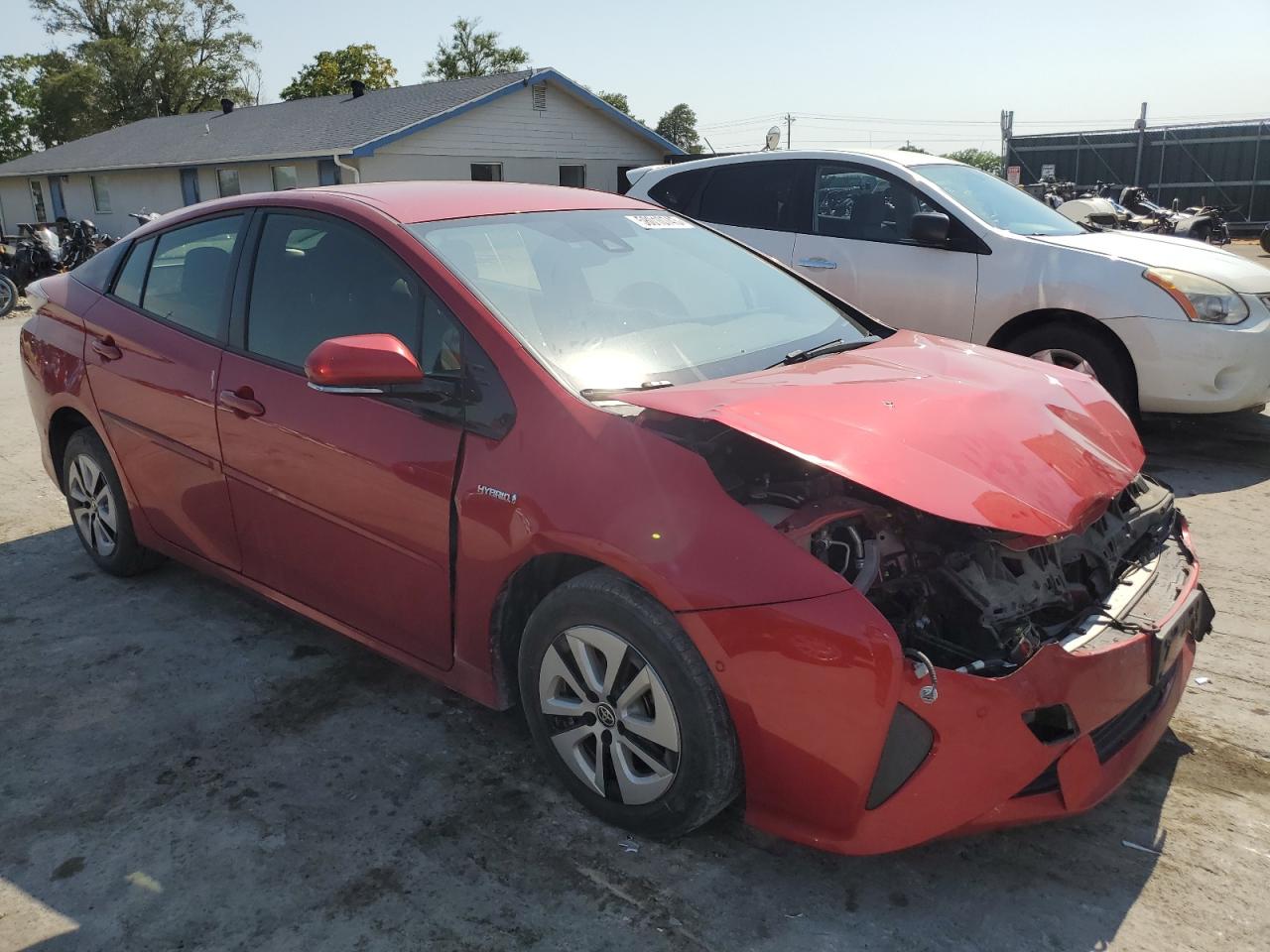 Photo 3 VIN: JTDKBRFU6J3066568 - TOYOTA PRIUS 