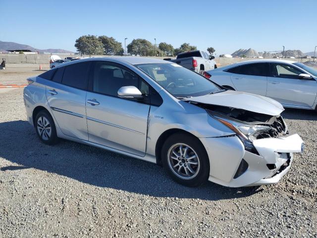 Photo 3 VIN: JTDKBRFU6J3077568 - TOYOTA PRIUS 