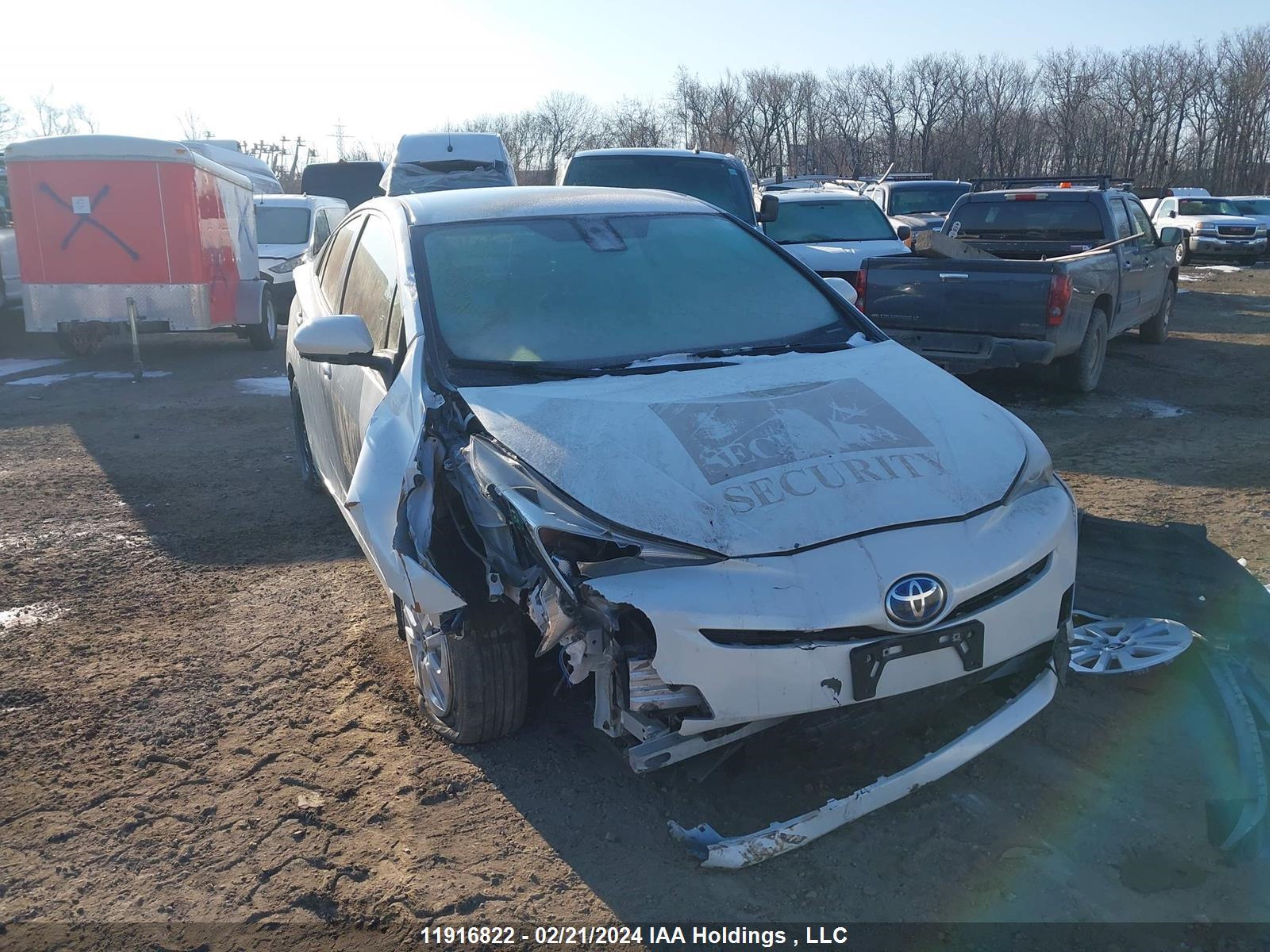 Photo 0 VIN: JTDKBRFU6J3078462 - TOYOTA PRIUS 