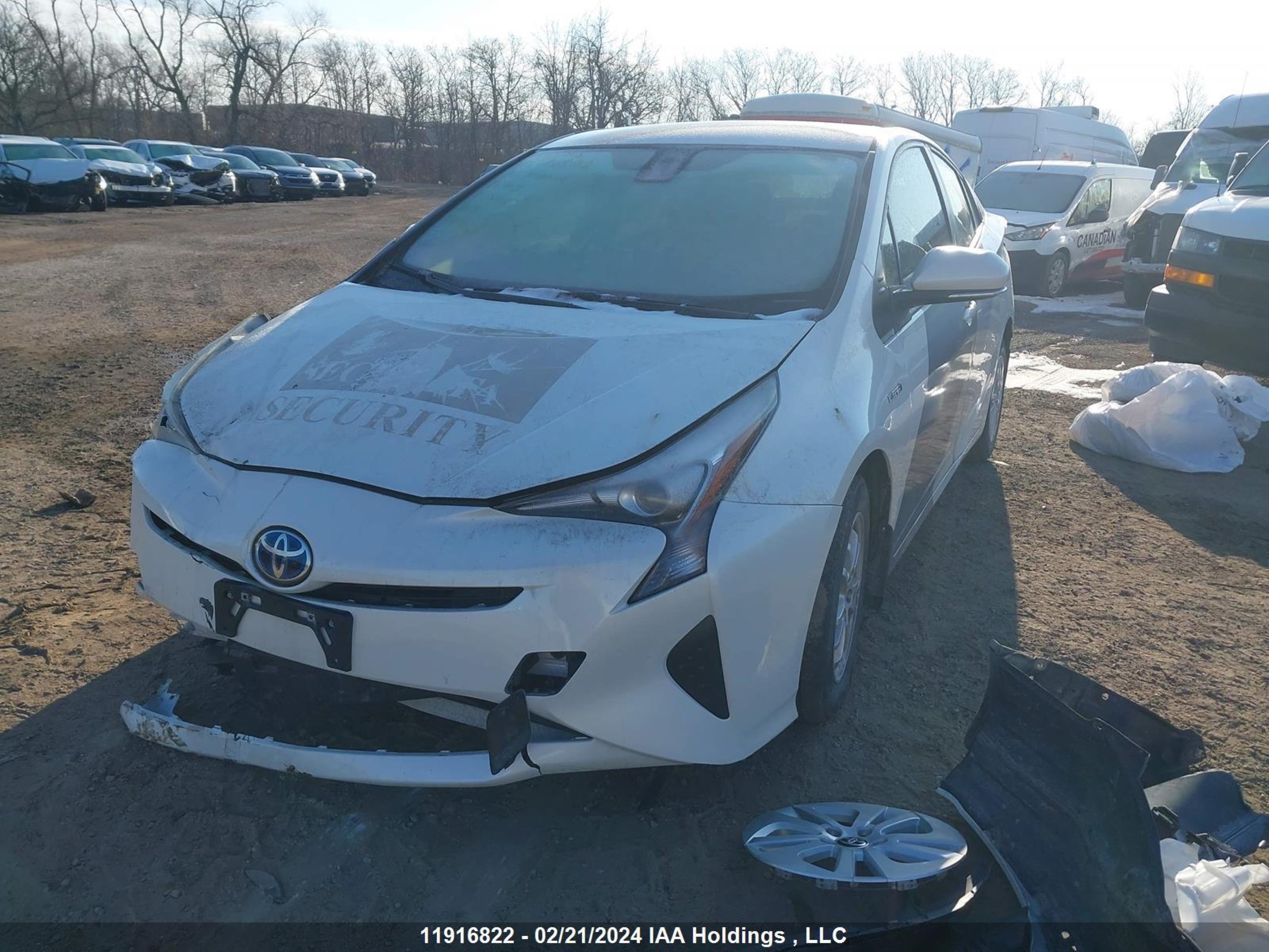 Photo 1 VIN: JTDKBRFU6J3078462 - TOYOTA PRIUS 