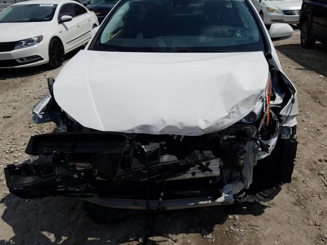 Photo 8 VIN: JTDKBRFU6J3588374 - TOYOTA PRIUS 