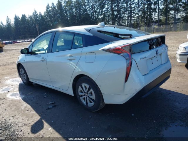 Photo 2 VIN: JTDKBRFU6J3592683 - TOYOTA PRIUS 