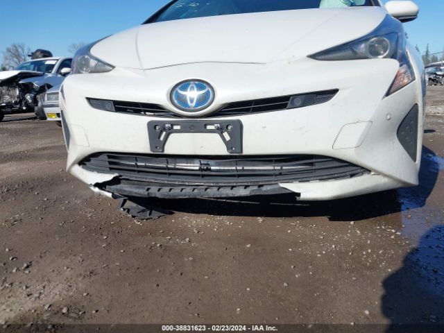 Photo 5 VIN: JTDKBRFU6J3592683 - TOYOTA PRIUS 