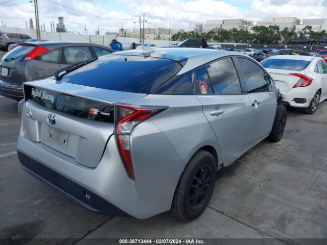 Photo 3 VIN: JTDKBRFU7G3002953 - TOYOTA PRIUS 