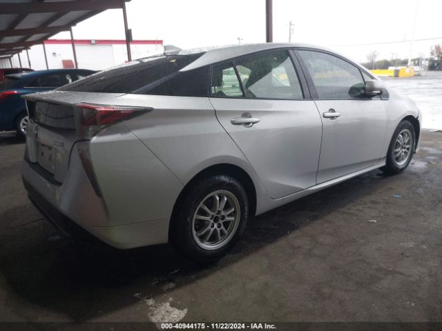 Photo 3 VIN: JTDKBRFU7H3041687 - TOYOTA PRIUS 