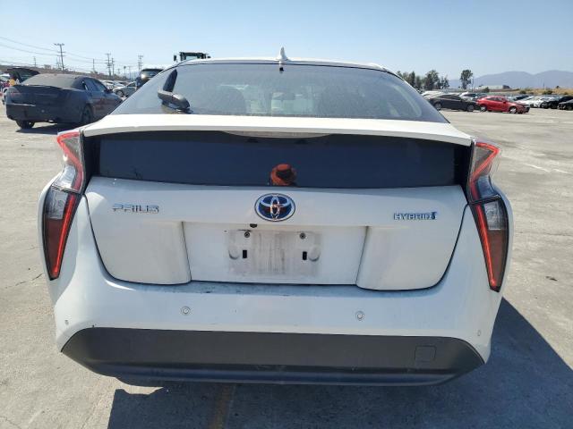 Photo 5 VIN: JTDKBRFU7J3066093 - TOYOTA PRIUS 