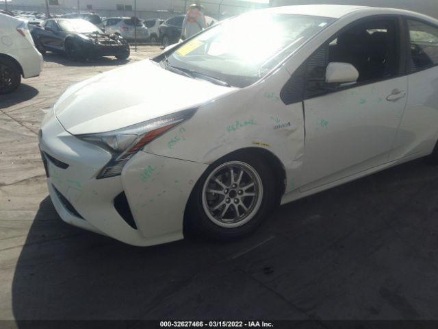 Photo 5 VIN: JTDKBRFU7J3075781 - TOYOTA PRIUS 