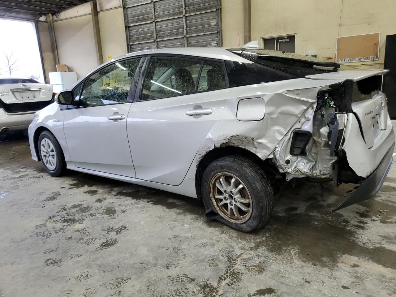 Photo 1 VIN: JTDKBRFU8G3000998 - TOYOTA PRIUS 