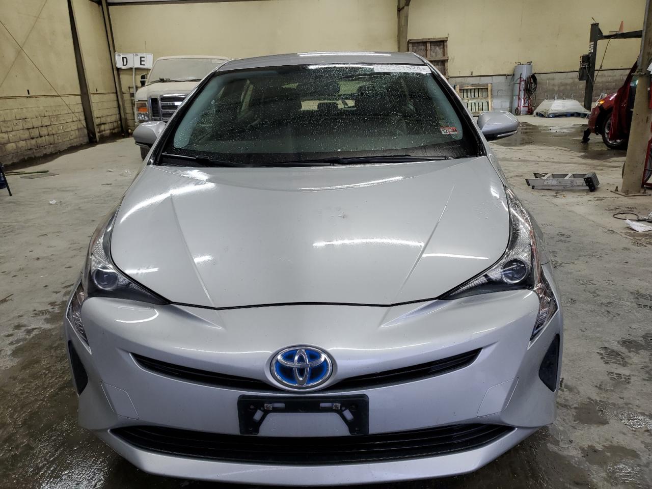 Photo 4 VIN: JTDKBRFU8G3000998 - TOYOTA PRIUS 