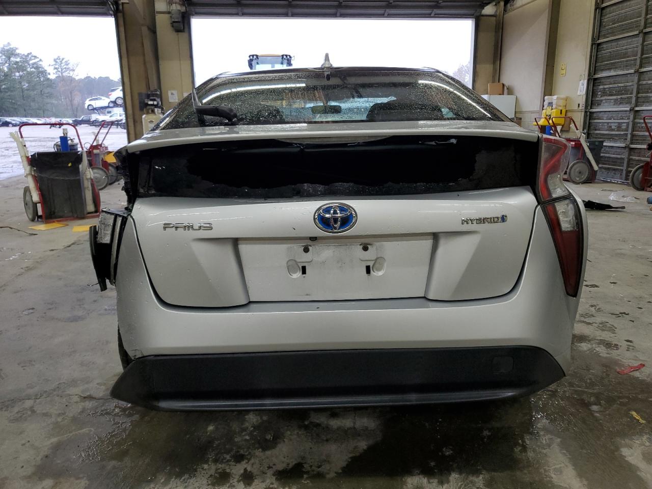 Photo 5 VIN: JTDKBRFU8G3000998 - TOYOTA PRIUS 