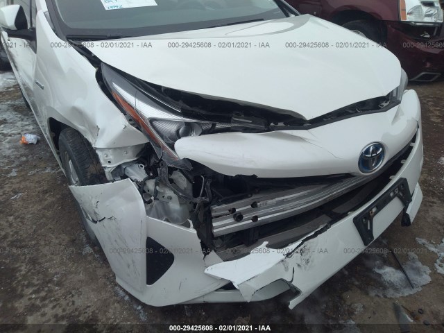 Photo 5 VIN: JTDKBRFU8G3022094 - TOYOTA PRIUS 