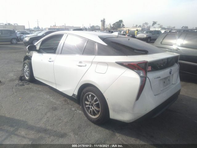 Photo 2 VIN: JTDKBRFU8J3588179 - TOYOTA PRIUS 