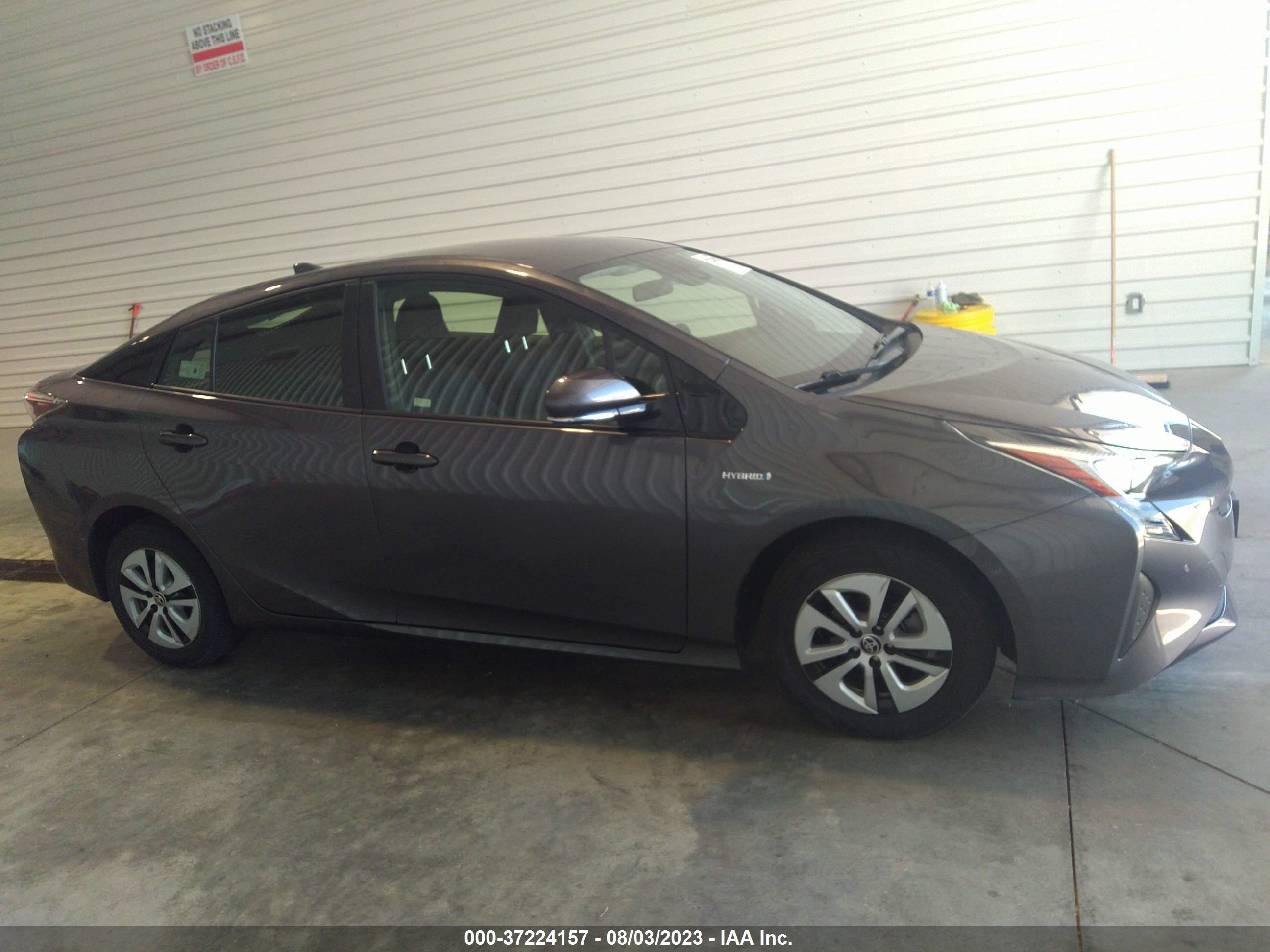 Photo 12 VIN: JTDKBRFU8J3590370 - TOYOTA PRIUS 