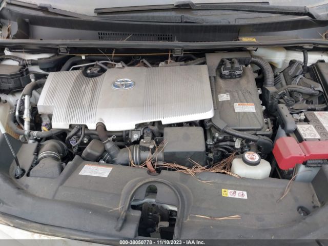 Photo 9 VIN: JTDKBRFU8J3602341 - TOYOTA PRIUS 