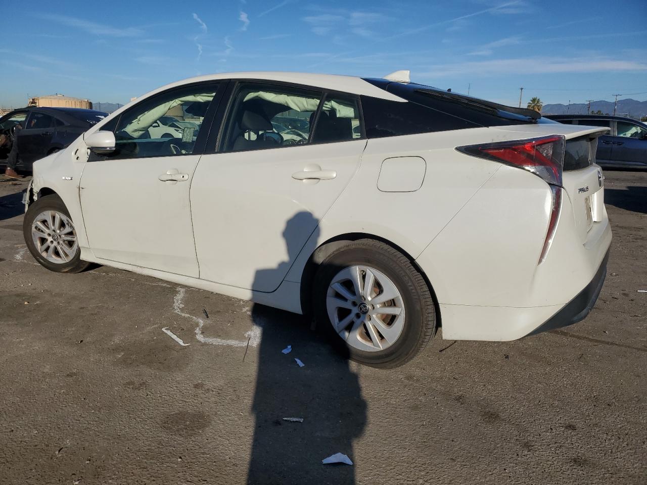 Photo 1 VIN: JTDKBRFU9H3029895 - TOYOTA PRIUS 