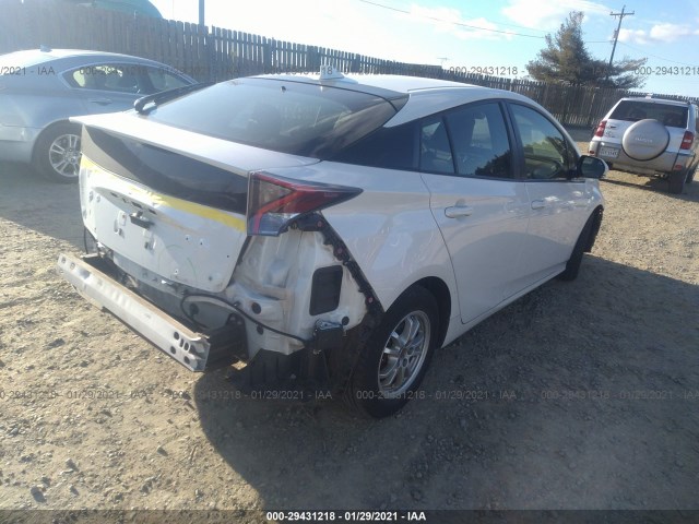 Photo 3 VIN: JTDKBRFU9H3055929 - TOYOTA PRIUS 