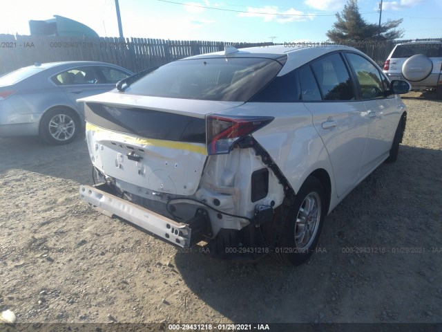 Photo 5 VIN: JTDKBRFU9H3055929 - TOYOTA PRIUS 