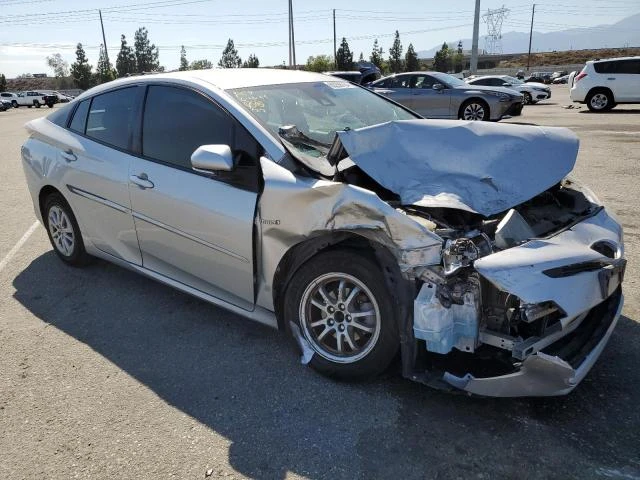 Photo 3 VIN: JTDKBRFU9H3544721 - TOYOTA PRIUS 