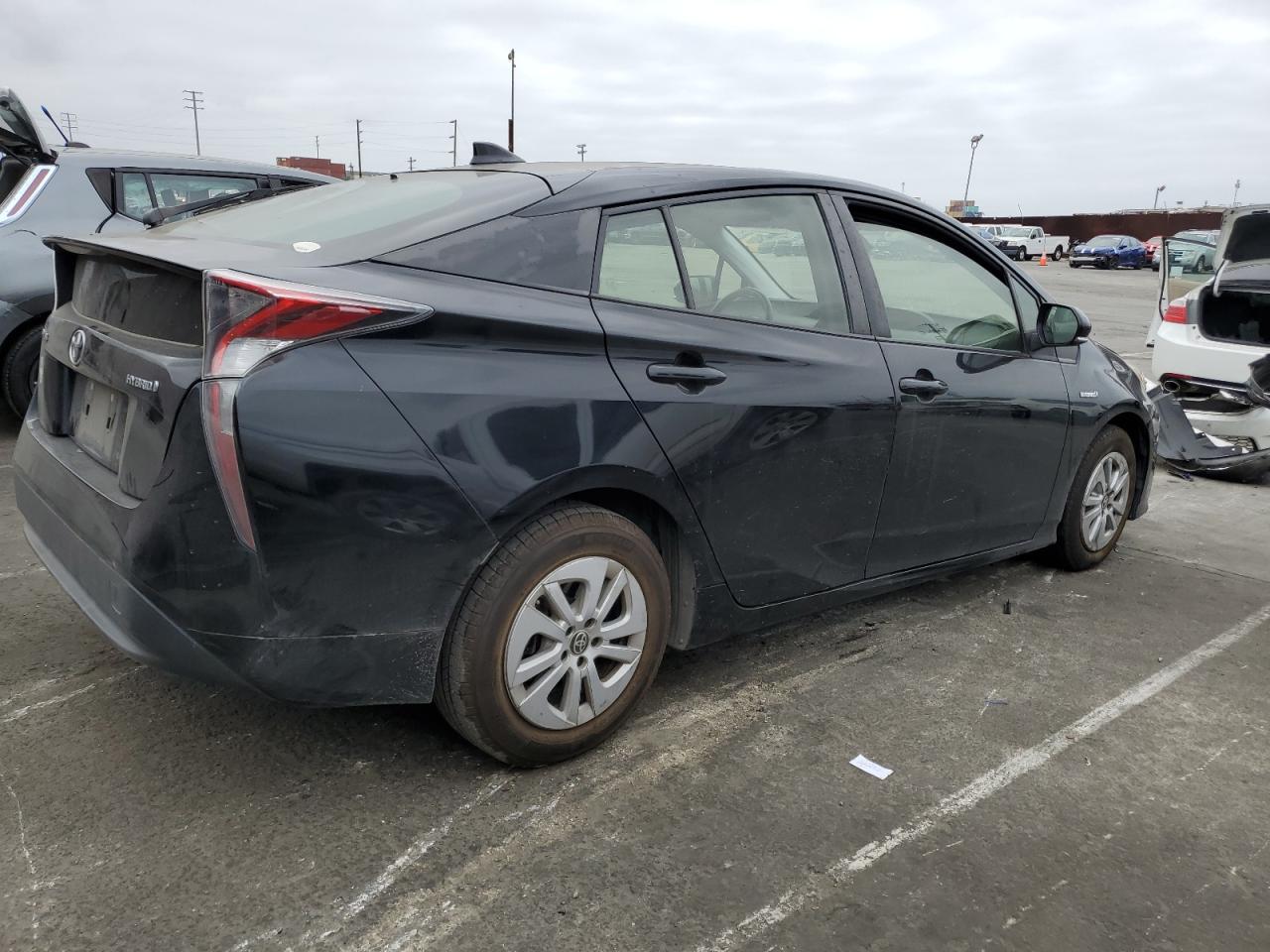 Photo 2 VIN: JTDKBRFU9H3545903 - TOYOTA PRIUS 