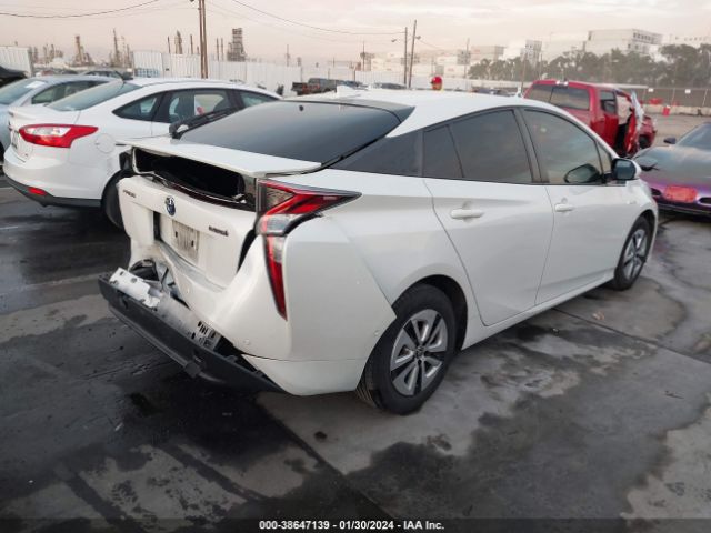 Photo 3 VIN: JTDKBRFU9H3557517 - TOYOTA PRIUS 