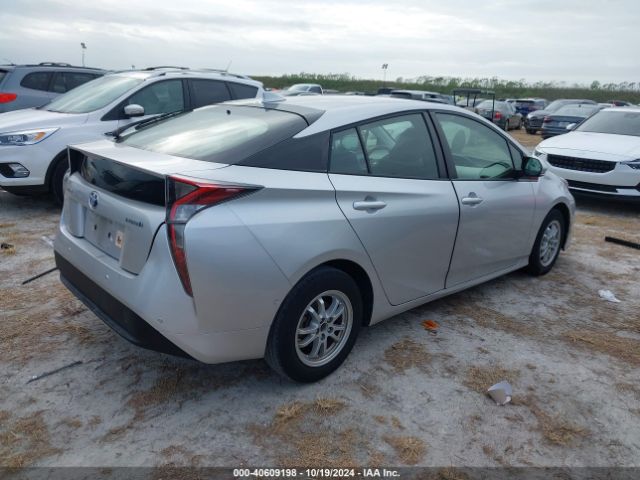 Photo 3 VIN: JTDKBRFU9J3078438 - TOYOTA PRIUS 