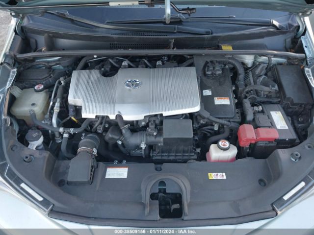 Photo 9 VIN: JTDKBRFU9J3586778 - TOYOTA PRIUS 