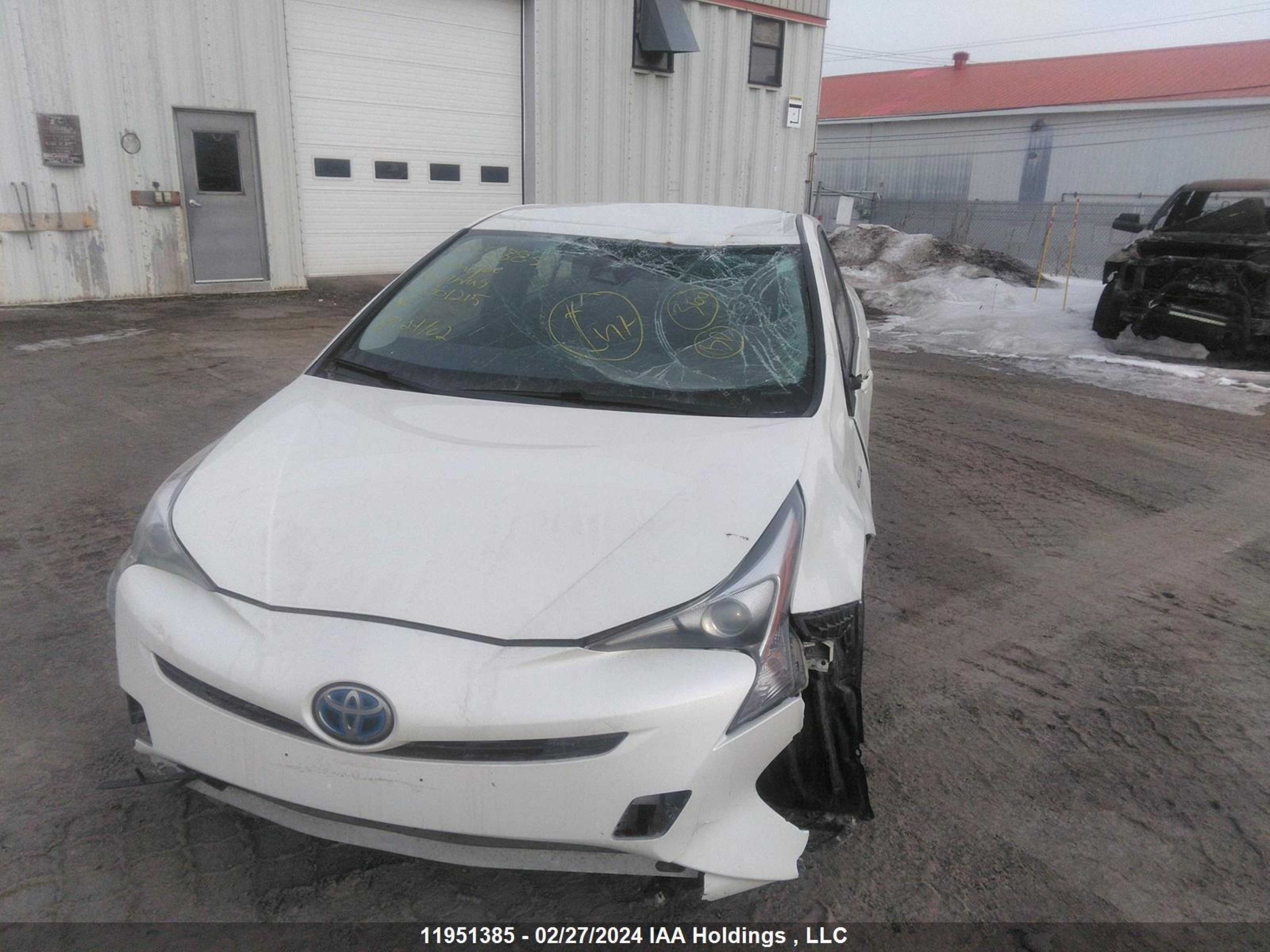 Photo 6 VIN: JTDKBRFUXG3001215 - TOYOTA PRIUS 