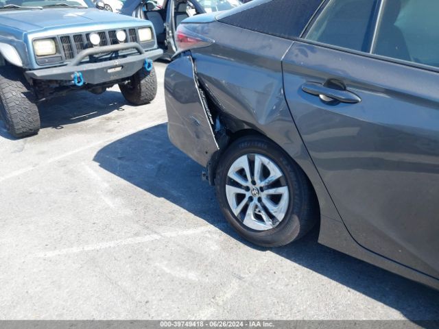 Photo 5 VIN: JTDKBRFUXH3579946 - TOYOTA PRIUS 