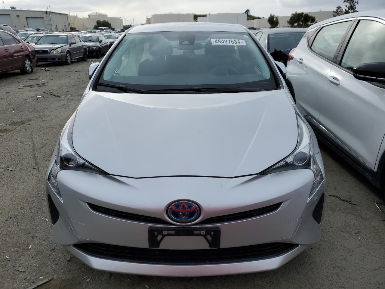 Photo 4 VIN: JTDKBRFUXJ3071076 - TOYOTA PRIUS 