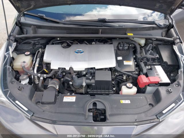 Photo 9 VIN: JTDKBRFUXJ3590077 - TOYOTA PRIUS 