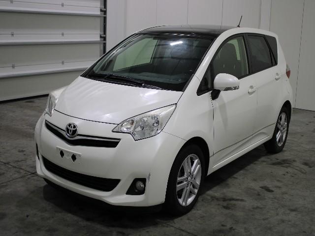 Photo 0 VIN: JTDKC3C3401008720 - TOYOTA VERSO S MPV 