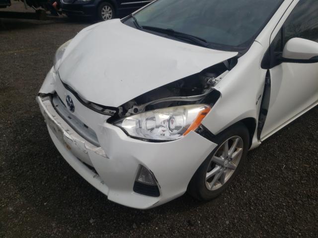 Photo 8 VIN: JTDKDTB30C1007647 - TOYOTA PRIUS C 